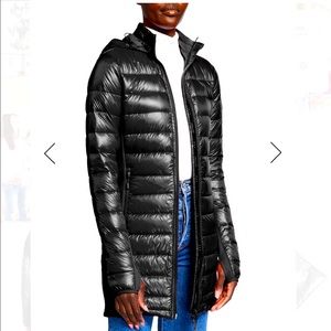 Canada Goose highbridge lite coat worn only twice